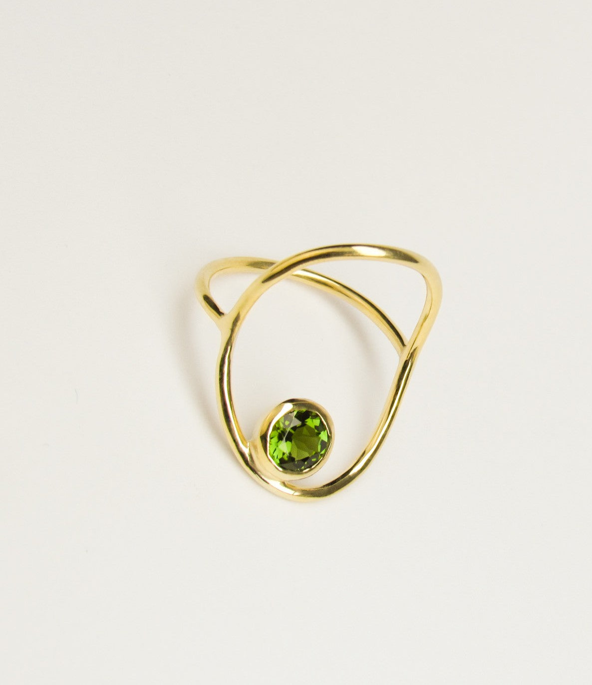 Anel Sicília Turmalina Verde em Ouro Amarelo 18k